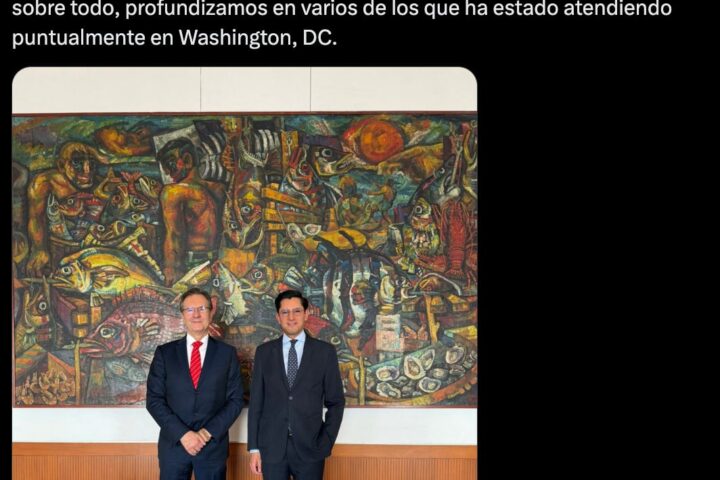 Roberto Velasco se reúne con Moctezuma ante posible relevo por Roberto Lazzeri