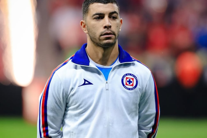 Erik Lira, futbolista mexicano