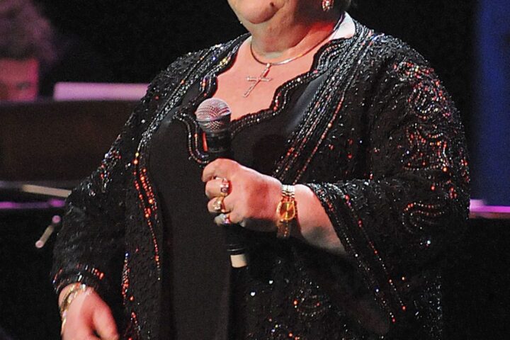 Paquita la del Barrio, cantante.