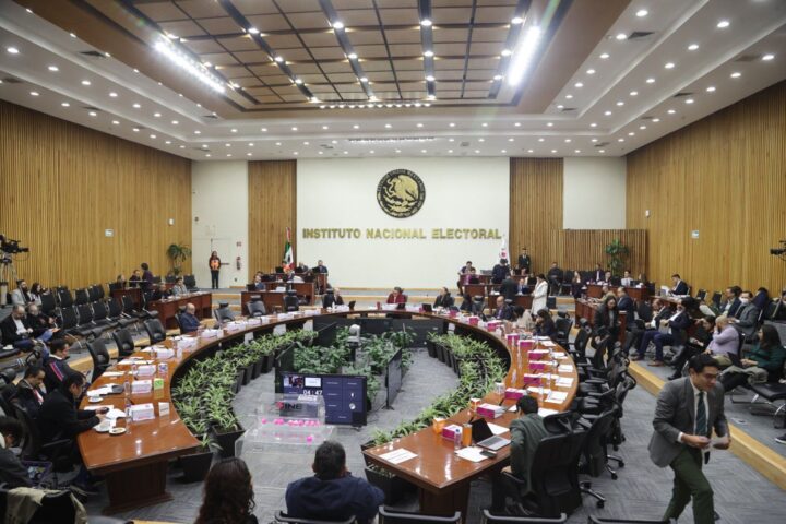 Temen ilegitimidad en proceso de selección de consejeros del INE