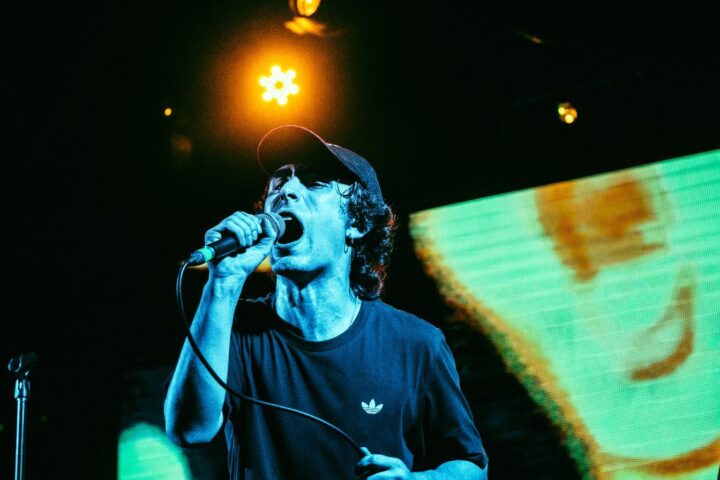 Depresión Sonora, cantante