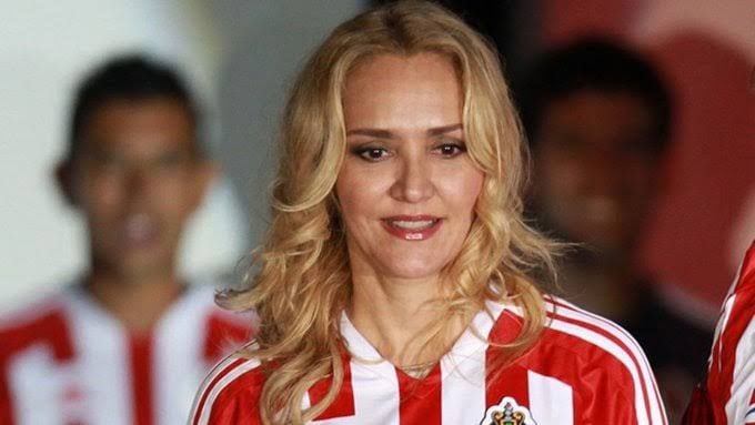 Angelica Fuentes, exaccionista de Corporativo Grupo Imperial