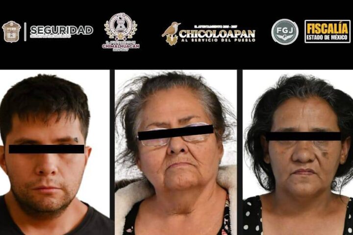 Doña Carlota Alfaro y sus 2 hijos