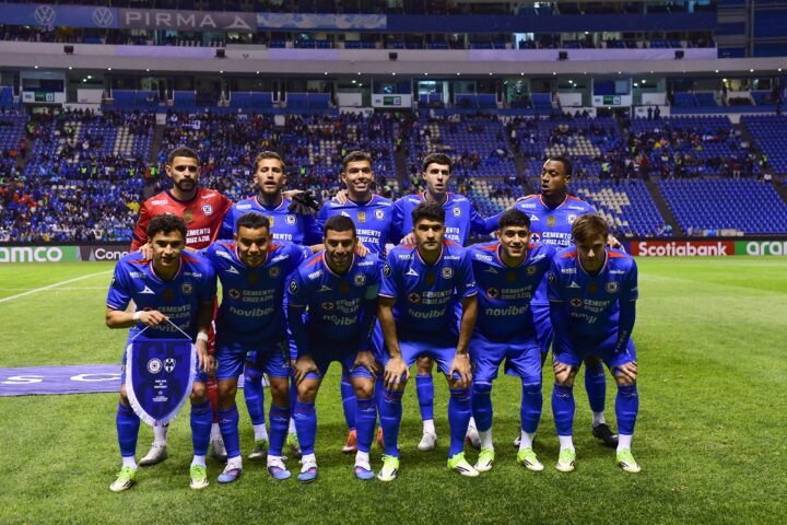 Cruz Azul busca la remontada