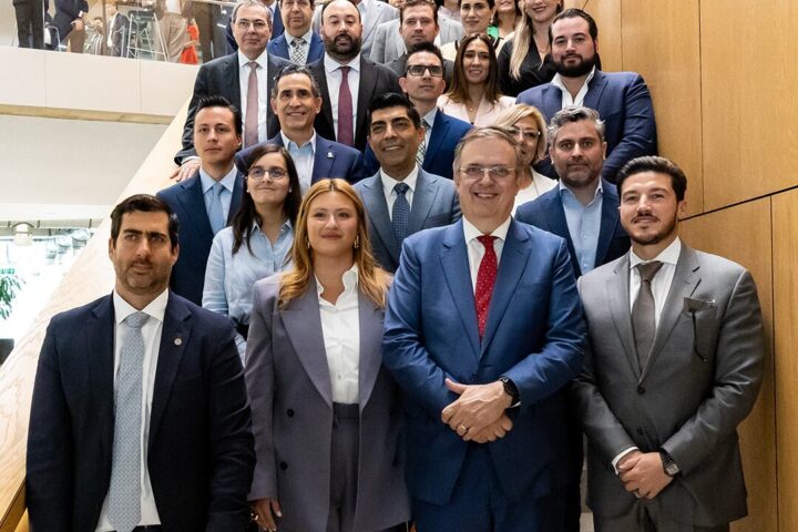 Nuevo León instala Comité Promotor de Inversión con Samuel García