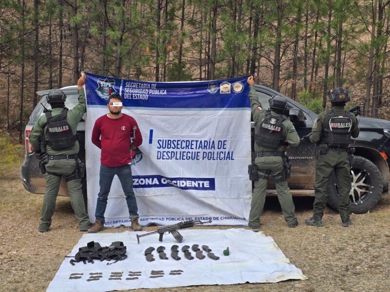 Detienen a hombre armado en Urique durante operativo