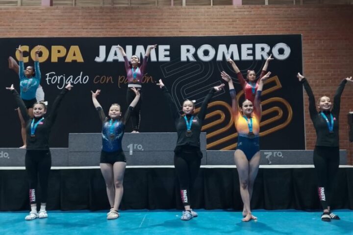 EXCELENTE CIERRE DE LAS GIMNASTAS DE ‘KRASTEV-MITOVA’ EN LA COPA “JAIME ROMERO”