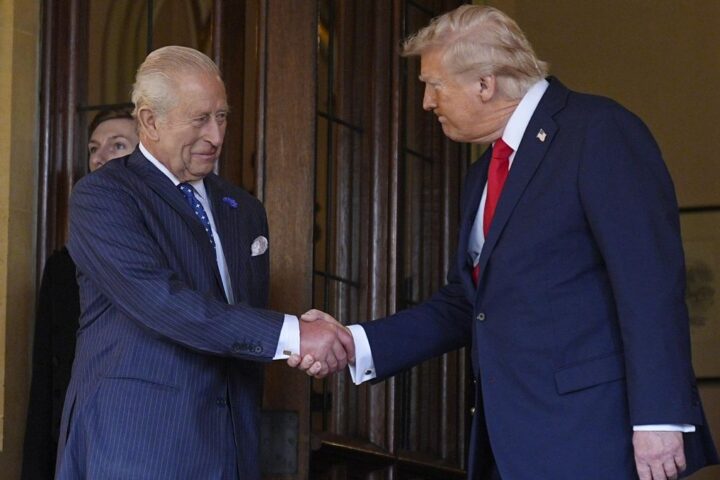 Carlos III y el presidente Donald Trump en el castillo de Windsor, Inglaterra, el 18 de septiembre de 2025.