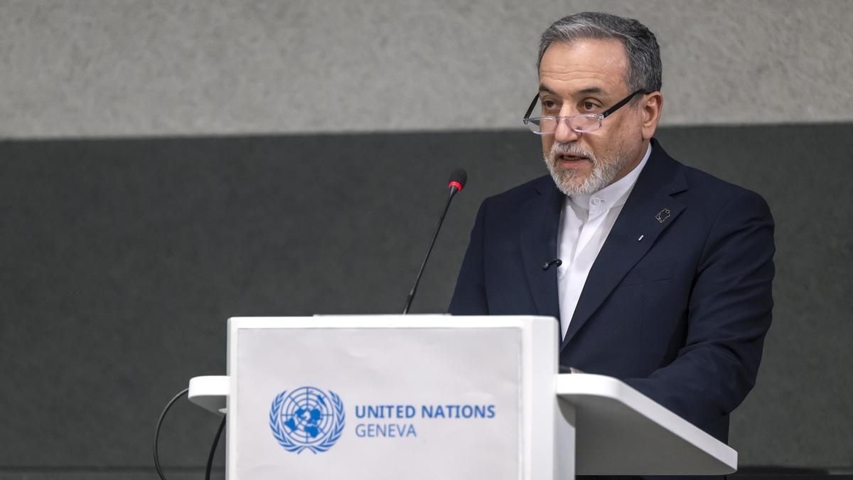 Trump asegura que Irán ha pedido un alto el fuego y Teherán lo niega: "Es falso y sin fundamento"