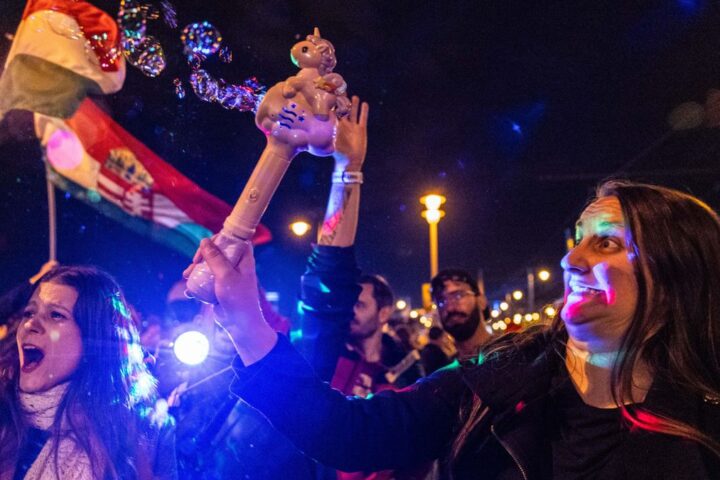 Péter Magyar ha obtenido una mayoría cualificada de dos tercios en el Parlamento.
