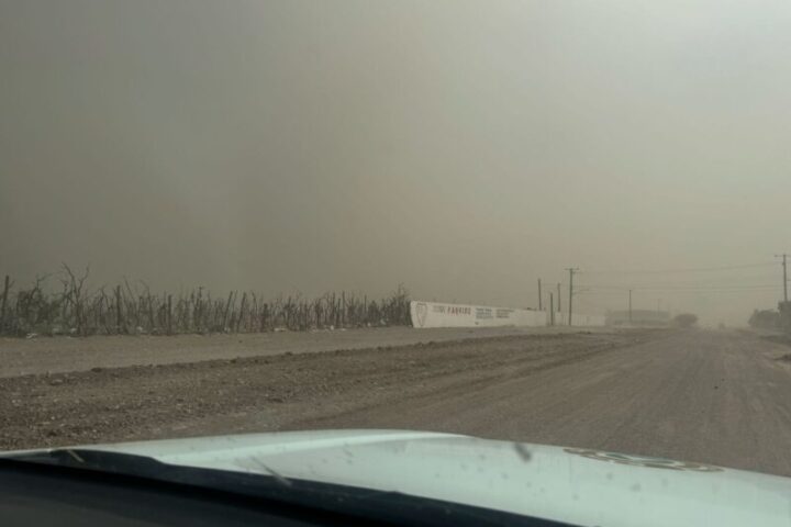 Prevén vientos fuertes y ambiente caluroso por ingreso del frente frío 46 en Chihuahua