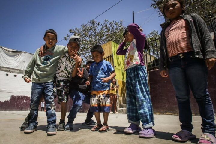 Niñez migrante no acompañada enfrenta abusos y violencia en su tránsito: INSP