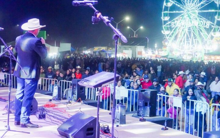Noticias Chihuahua Pausa.MX Inicia Feria Guachochi con 15 días de actividades