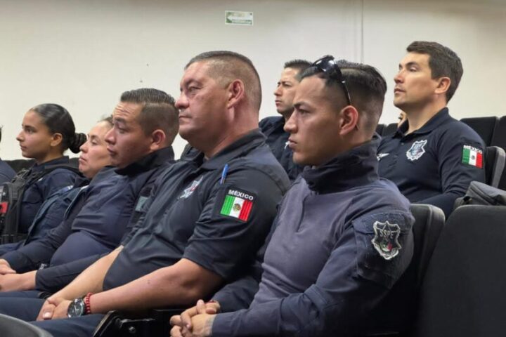 Capacitan a 20 juzgadores del PJE en actuación policial