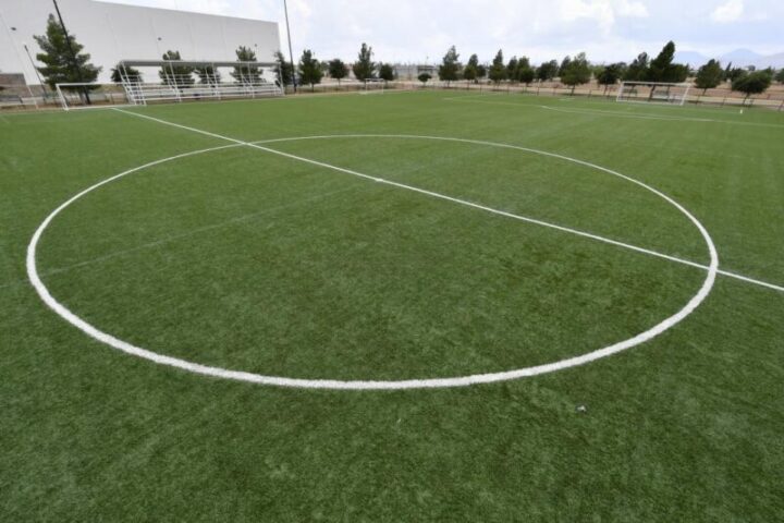 Construirán y remodelarán 45 canchas de futbol en Chihuahua