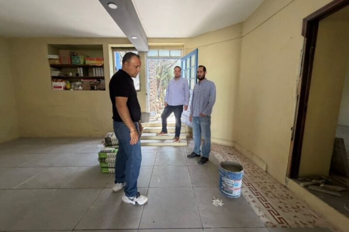 Estacionómetros apoya a la Sexta Zona Escolar con recurso para mejorar sus oficinas