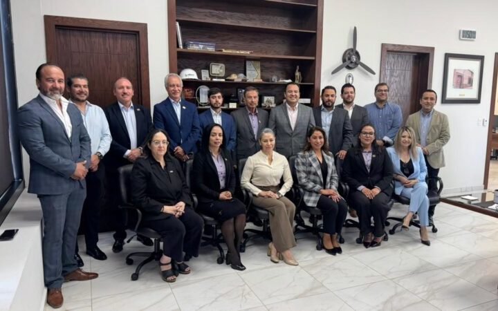 Impulsa Jesús Valenciano nuevas carreras para fortalecer el desarrollo de Delicias y la región