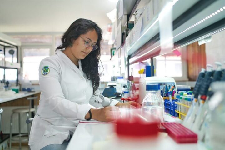 Invita DIP-UACH a integrarse al Sistema Estatal de Investigadores de Chihuahua.