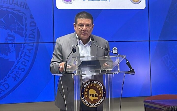 Renuncia César Jáuregui a la Fiscalía General del Estado