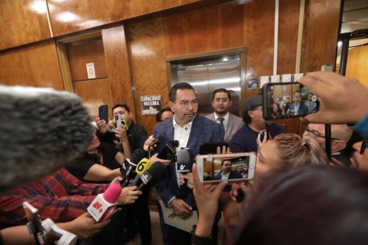 Va CPC vs subsecretario de Educación por evento de la niñez con Bonilla en Juárez