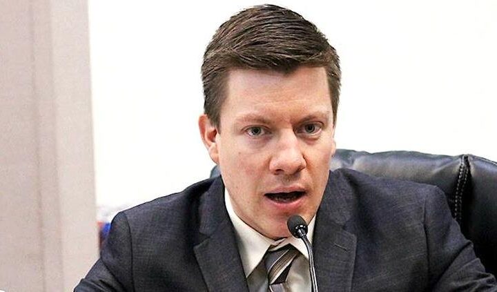 ¡Nuevo retraso en caso Mápula desata polémica por fallas del sistema y deja en suspenso decisión clave en Chihuahua!