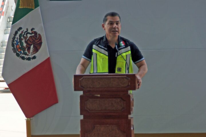 Llegada del sexto avión de Mexicana de Aviación, evento en el AIFA