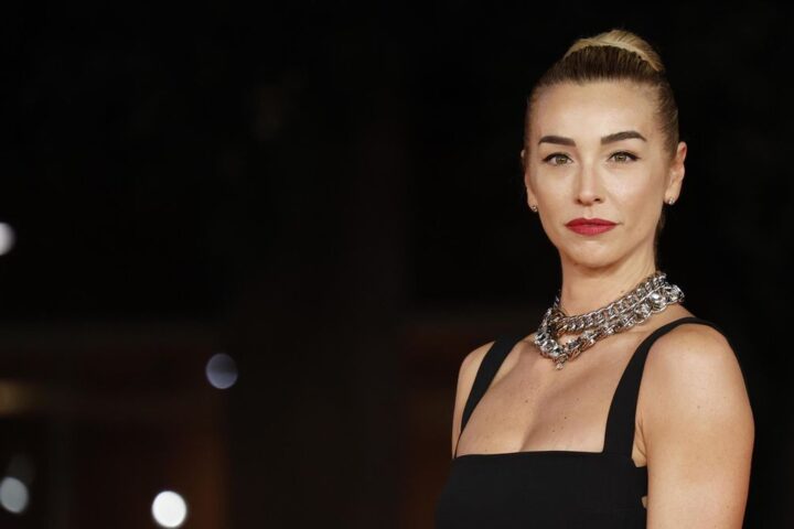 Silvia Salis antes de la proyección de la película 'Paradiso in Vendita' en la 19ª edición del Festival Internacional de Cine de Roma en 2024.