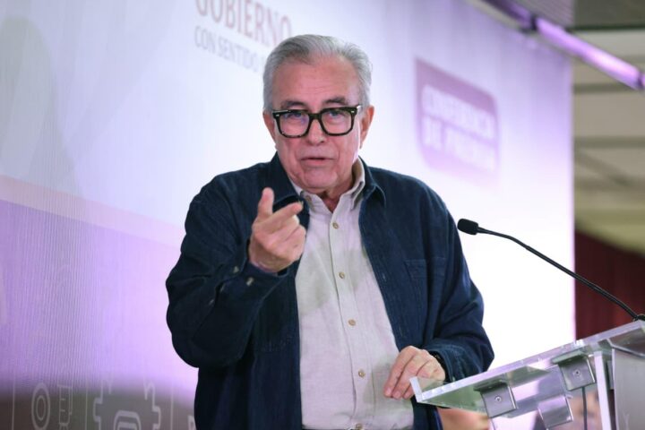 Rubén Rocha Moya reduce deuda estatal: se prevé un avance significativo hacia 2027