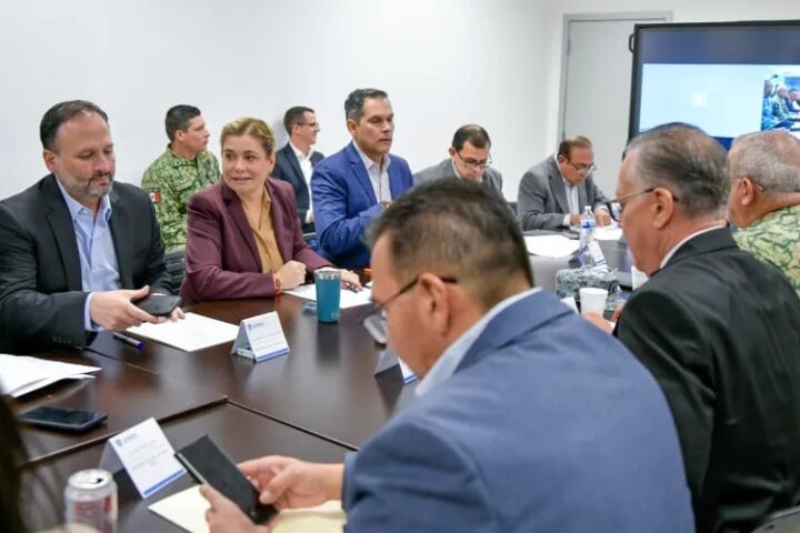 Maru Campos encabeza Mesa de Seguridad en Ciudad Juárez; destacan baja en homicidios.