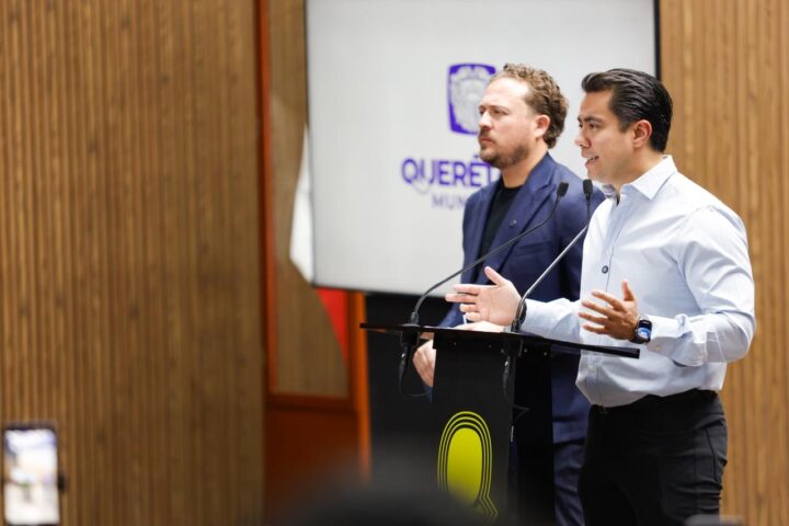Felifer Macías lanza app Ciudad Qro para simplificar trámites en Querétaro.