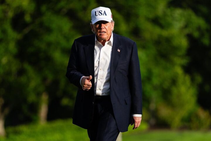 Trump vuelve a poner Cuba en su punto de mira a su vuelta de China