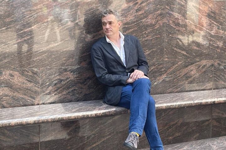 El misterio de un salto mortal o cómo Londres se convirtió en un cascarón vacío de opulencia sin escrúpulos