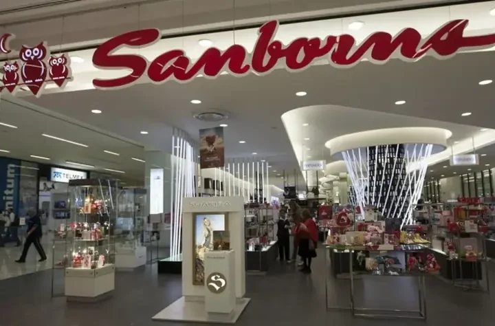 Carlos Slim mueve sus piezas y cierra Sanborns en CDMX por estrategia y cambios del mercado