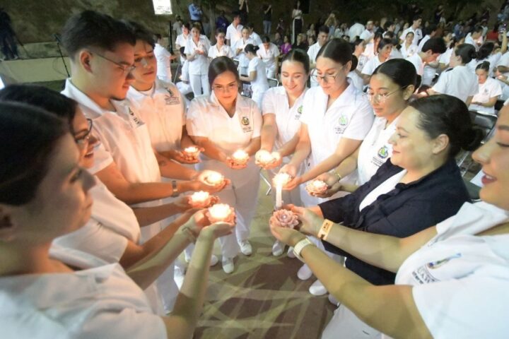 Conmemoran Día de la Enfermería en la UACH