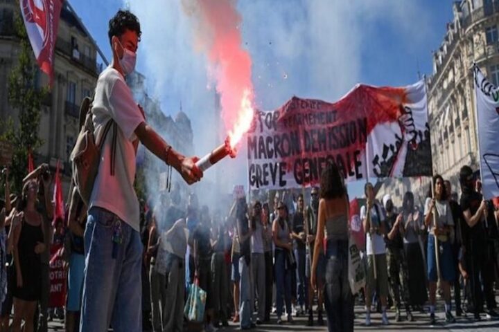 Crisis política en Europa sacude gobiernos y provoca protestas masivas