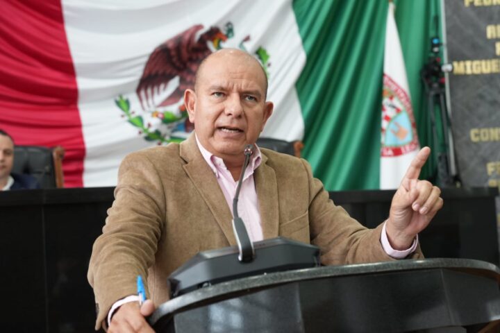“El miedo no anda en burro ni en BOWI”: acusa Cuauhtémoc Estrada sabotaje del Gobierno Estatal