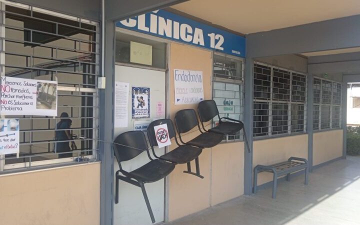 Exigen mejores condiciones para estudiantes de Odontología la UACH