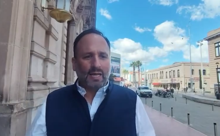 Extradición de Rocha Mora debe tiene argumentos políticos: De la Peña