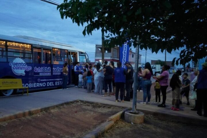 Llevan festejos del Día de la Niñez a colonias de Chihuahua