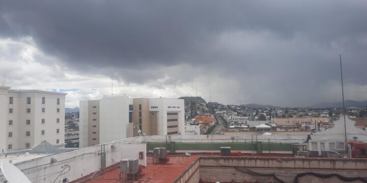 Prevén vientos fuertes y lluvias por frente frío 49