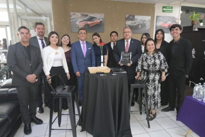 Realiza Facultad de Derecho feria académica bilingüe