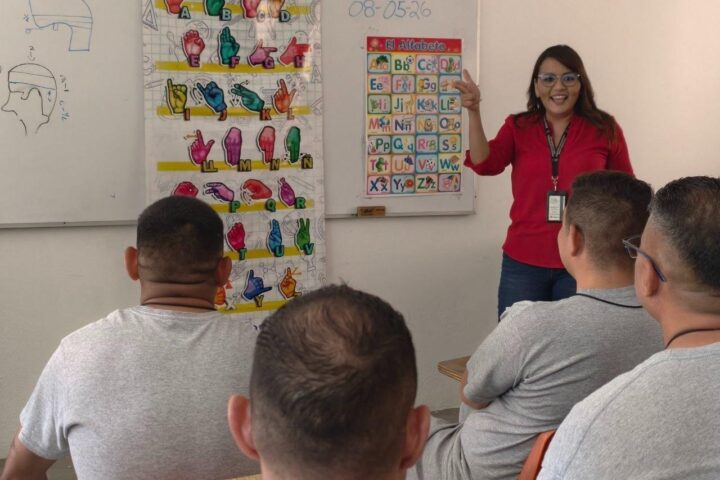 Reconoce SSPE labor educativa de maestros en CERESO