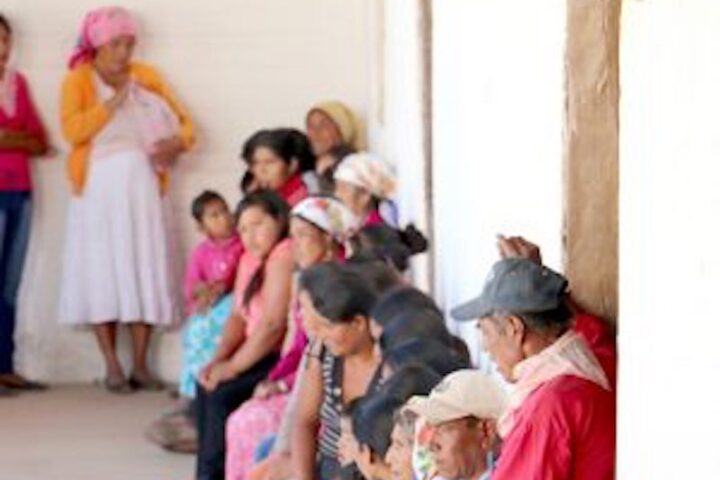 Violencia y Desplazamiento: Familias Huyen Hacia Chihuahua por Ataques del Narco