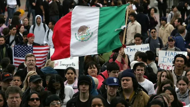 Fuerza Migrante exige una representación política para mexicanos en el extranjero