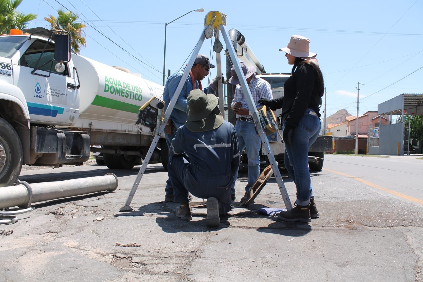 Pide JMAS Chihuahua evitar tirar basura a la red de drenaje