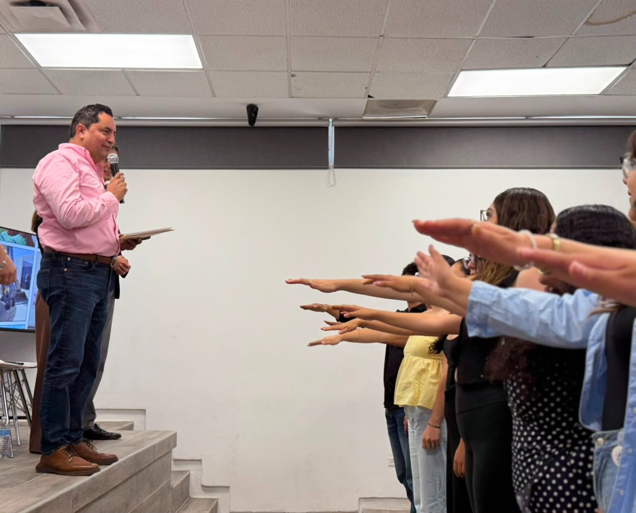 Toma protesta JMAS Chihuahua a Comité Juvenil Aguardianes de la Universidad Politécnica de Chihuahua