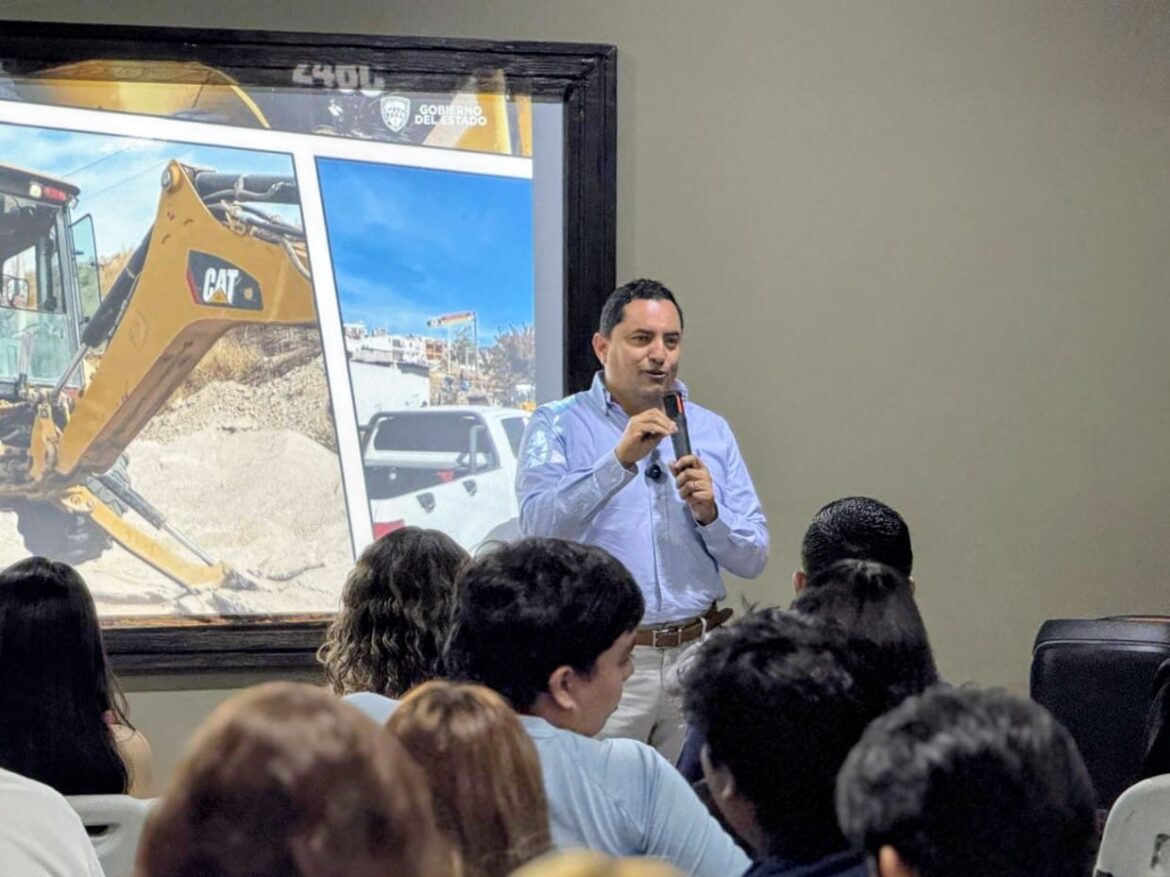Imparte JMAS Chihuahua plática sobre Cultura del Agua en la Universidad Humanitas