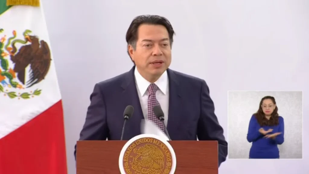 A favor el 81 por ciento de los profesores mexicanos de regular los teléfonos en las aulas