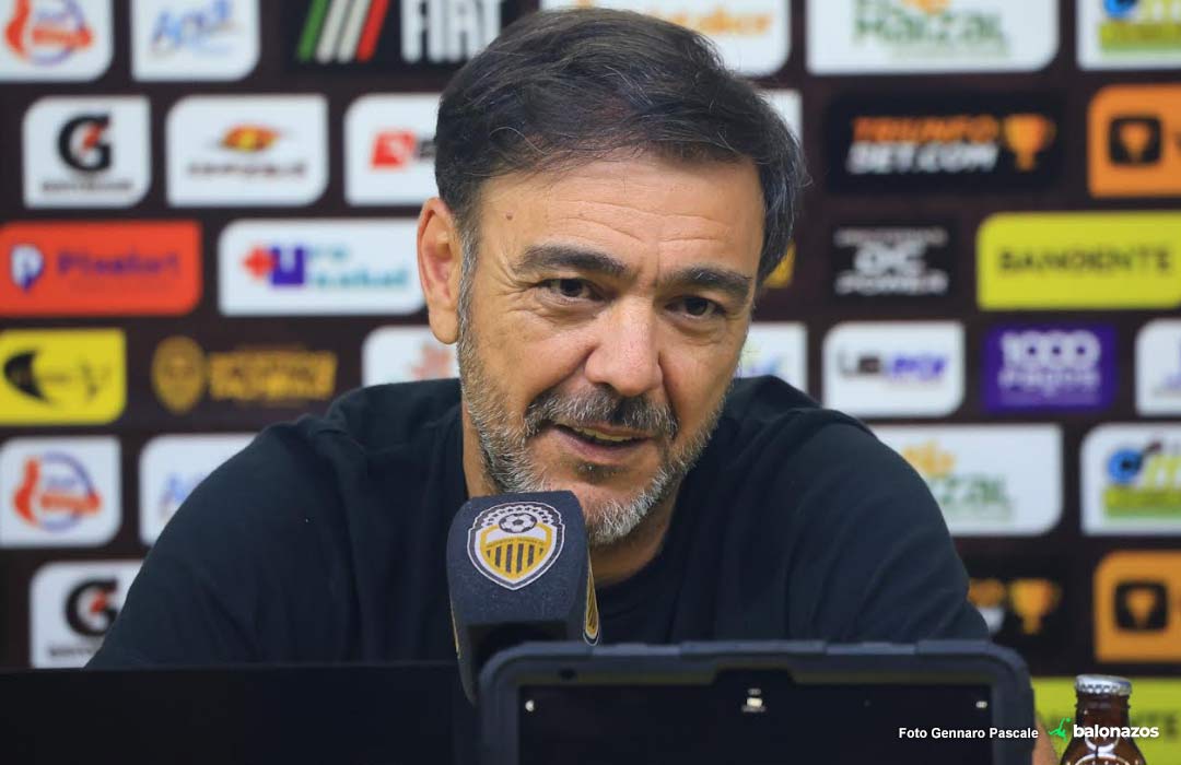 Álvaro Recoba destaca la ambición del Deportivo Táchira tras asumir el liderato en solitario