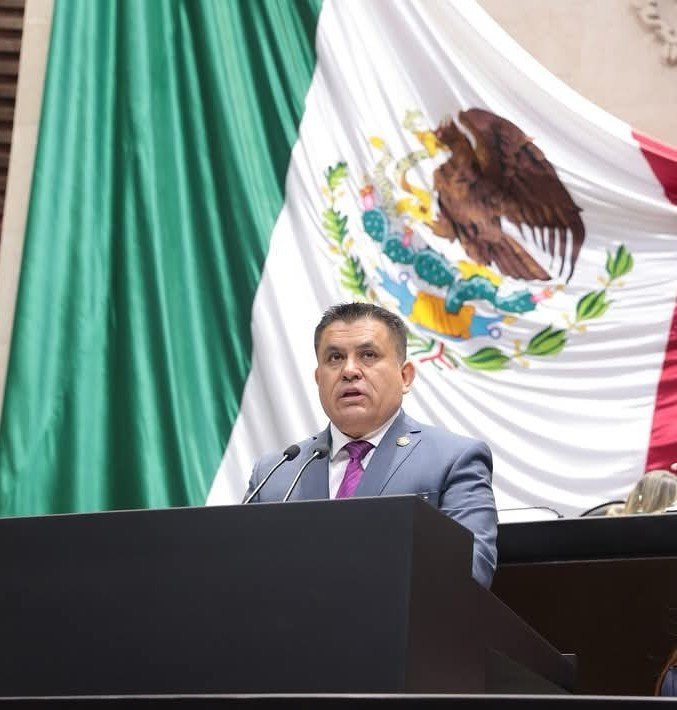 Arresto de exfuncionario mexicano en Estados Unidos por tráfico de fentanilo genera severas críticas políticas